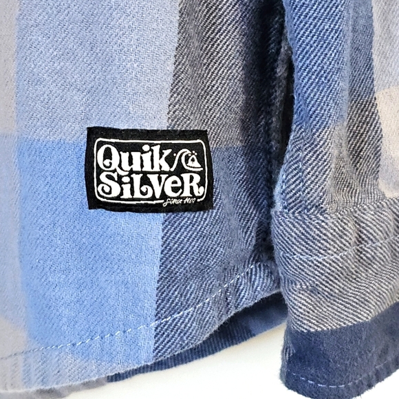 Quiksilver Men's‎ Blue Plaid Flannel Large Regular Fit Buttons Casual Surf Skate - Picture 5 of 8